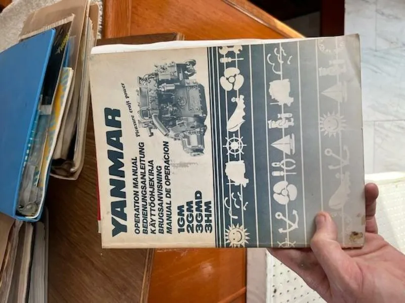 Slide: The Image of Sunnfjord Trawler 42 1985 - 5865170