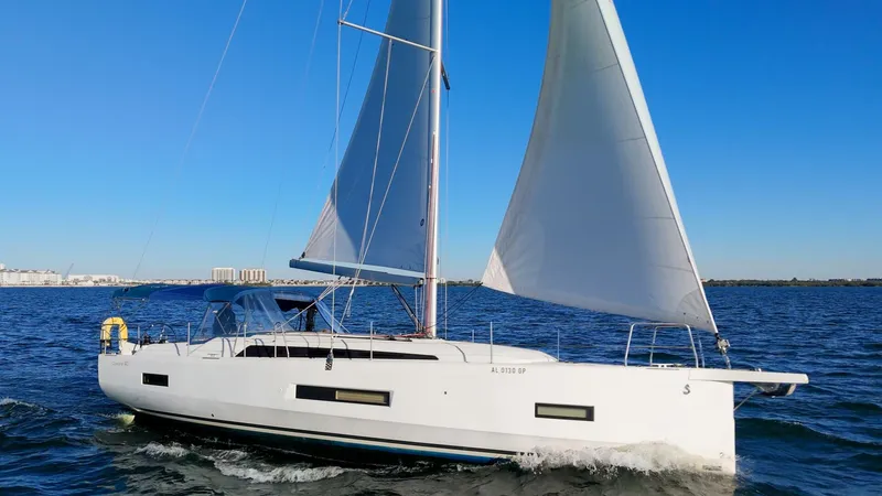 Slide: The Image of Beneteau 40.1 2022 - 5906314