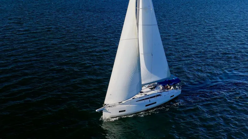 Slide: The Image of Beneteau 40.1 2022 - 5906321
