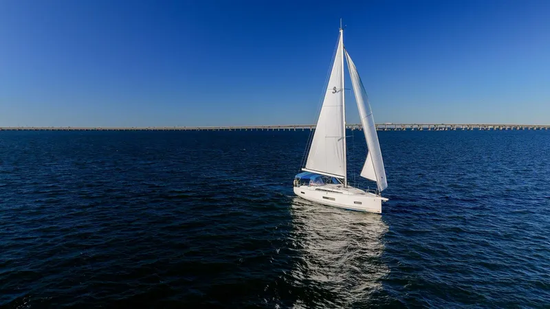 Slide: The Image of Beneteau 40.1 2022 - 5906333