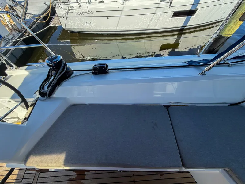 Slide: The Image of Beneteau 40.1 2022 - 5869351