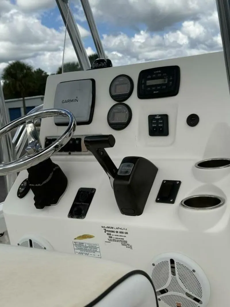 Slide: The Image of Key West 210 Bay Reef 2013 - 5865241