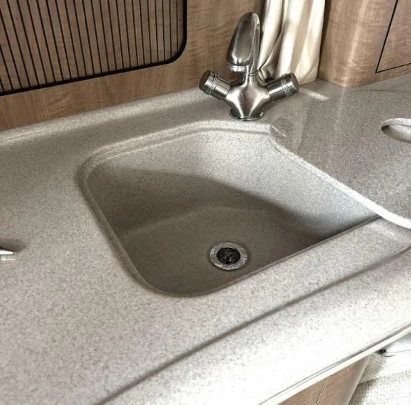 Slide: The Image of Sea Ray 320 2006 - 5869788