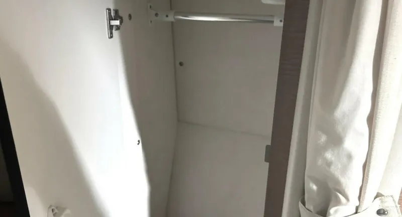 Slide: The Image of Sea Ray 320 2006 - 5869799