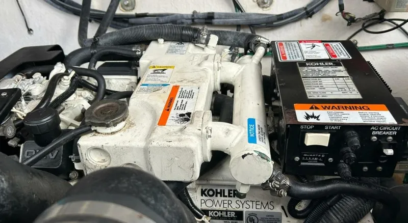 Slide: The Image of Sea Ray 320 2006 - 5869804