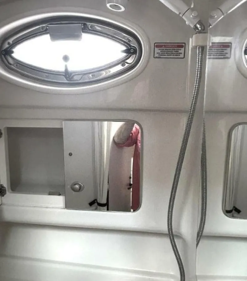 Slide: The Image of Sea Ray 320 2006 - 5869820