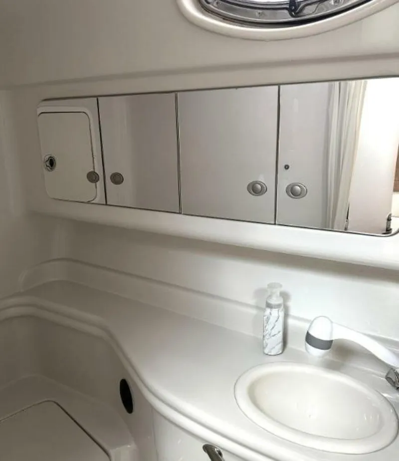 Slide: The Image of Sea Ray 320 2006 - 5869822