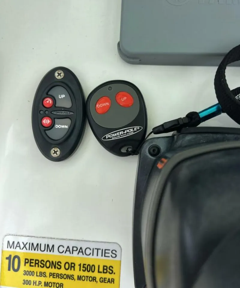 Slide: The Image of Sea Hunt 255 Ultra SE 2018 - 5865481