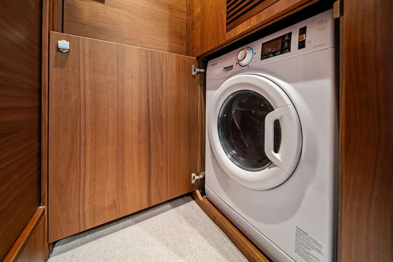 Slide: The Image of Princess F50 2023 - 5865823