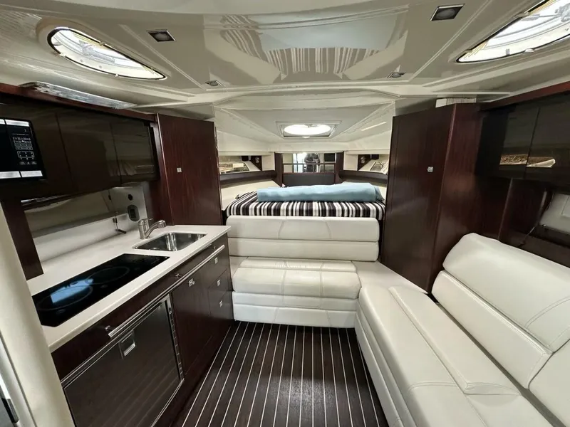 Slide: The Image of Monterey 335S 2017 - 5865748