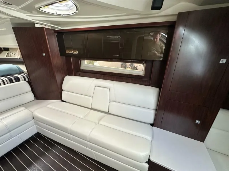 Slide: The Image of Monterey 335S 2017 - 5865750