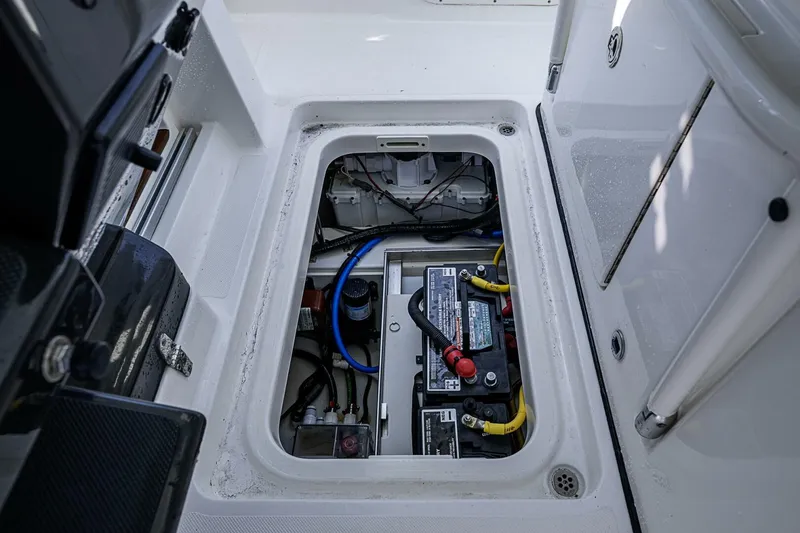 Slide: The Image of Pursuit S 328 Sport 2024 - 5865803