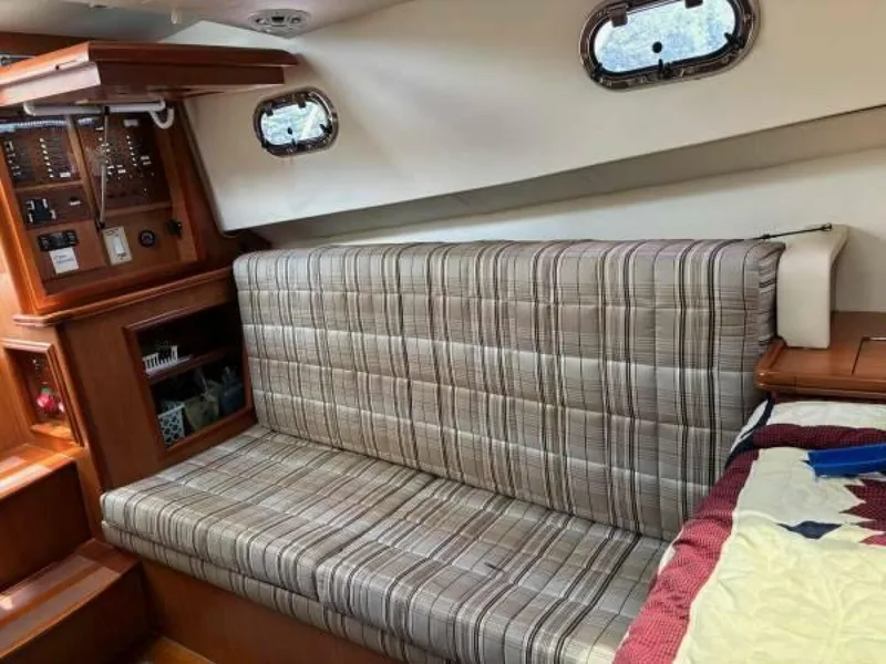 Slide: The Image of Mainship Pilot 31 2009 - 5867931