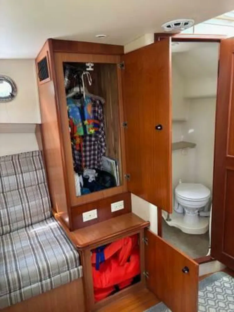 Slide: The Image of Mainship Pilot 31 2009 - 5867932