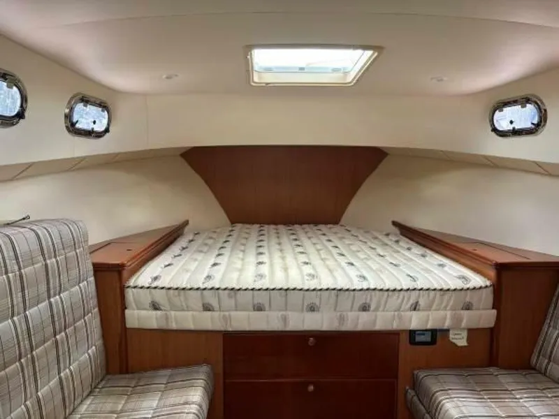 Slide: The Image of Mainship Pilot 31 2009 - 5867934