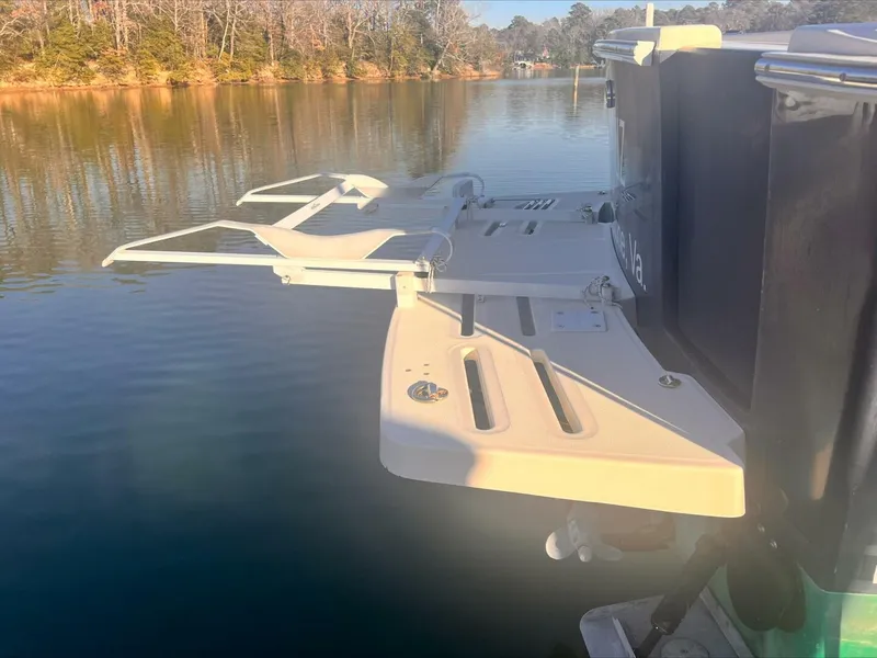 Slide: The Image of Mainship Pilot 31 2009 - 5868023