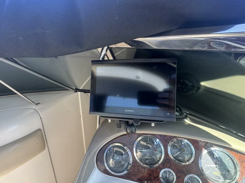 Slide: The Image of Sea Ray 290 Bowrider 2002 - 5866705