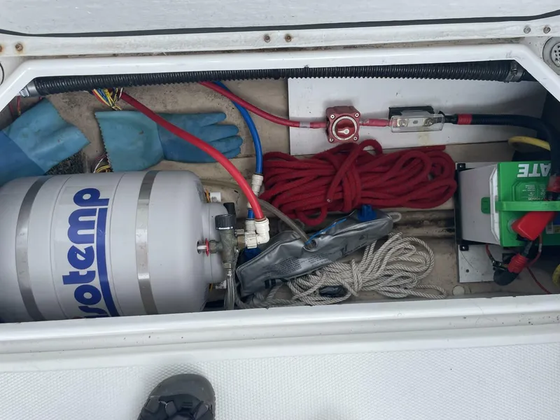 Slide: The Image of Cutwater C24 2017 - 5867259