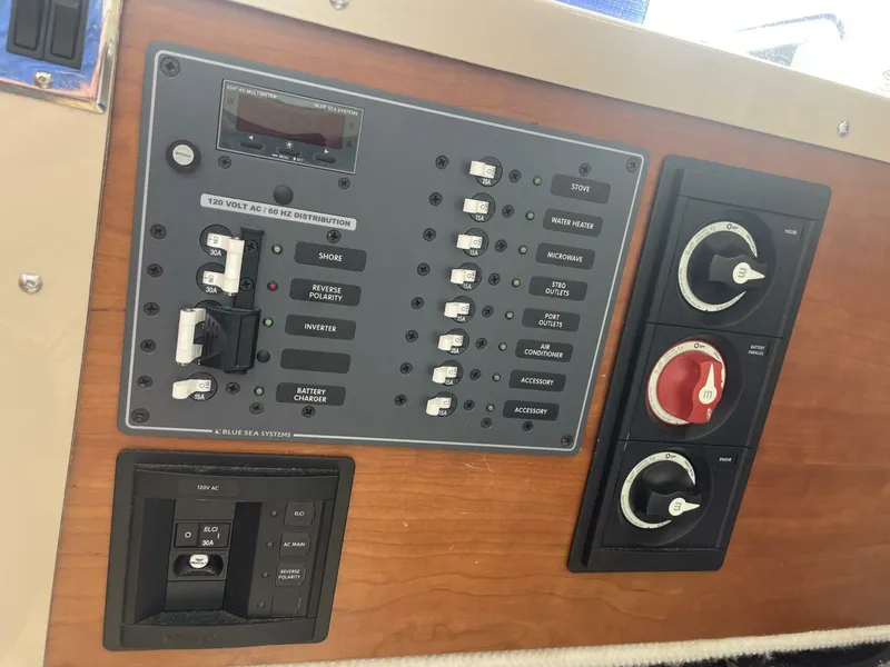 Slide: The Image of Cutwater C24 2017 - 5867260