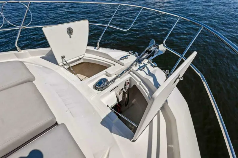 Slide: The Image of Prestige 460 Flybridge 2023 - 5867010