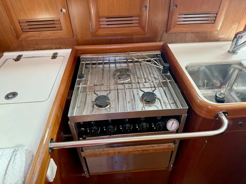 Slide: The Image of Beneteau Oceanis 461 2000 - 5872536