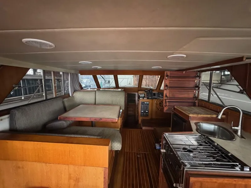 Slide: The Image of Symbol 53' Sedan 1990 - 5867271