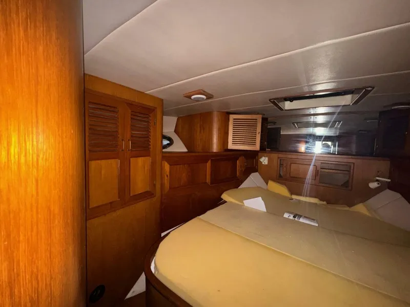 Slide: The Image of Symbol 53' Sedan 1990 - 5867273