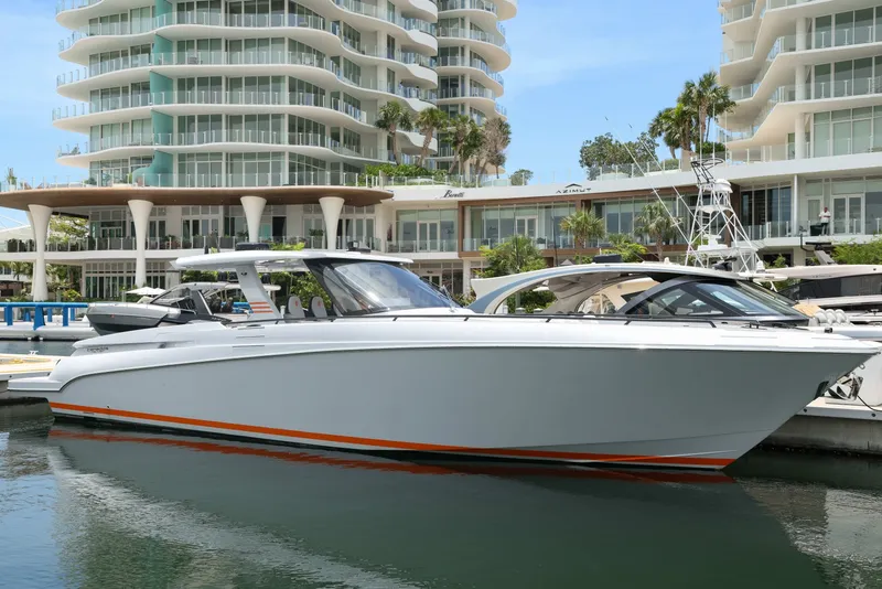 The Image of Canados Gladiator 493 Grand 2026 - 6536437