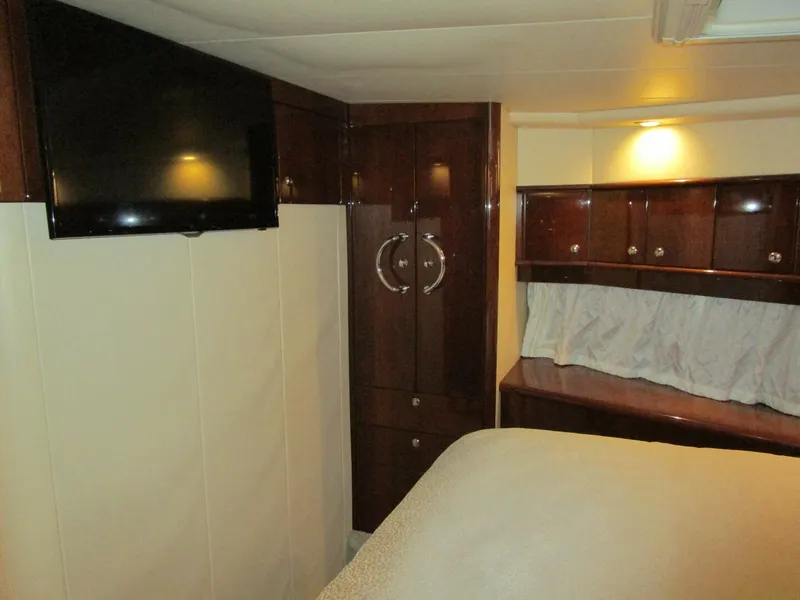 Slide: The Image of VIP Cabin Looking To Port - 5909839