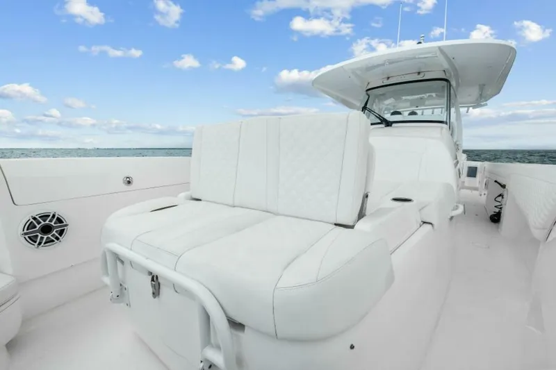 Slide: The Image of 2020 Intrepid 400 CC - Bow Seating - 5867402