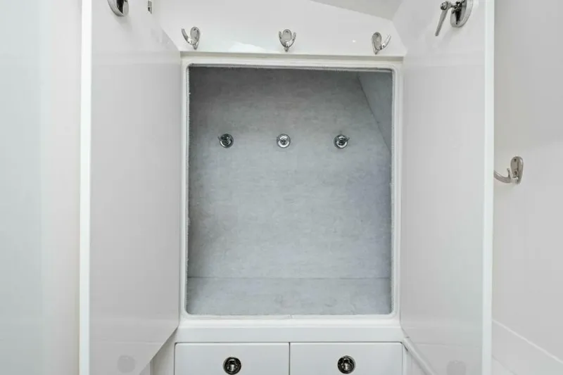 Slide: The Image of 2020 Intrepid 400 CC - Cabin Storage - 5867416