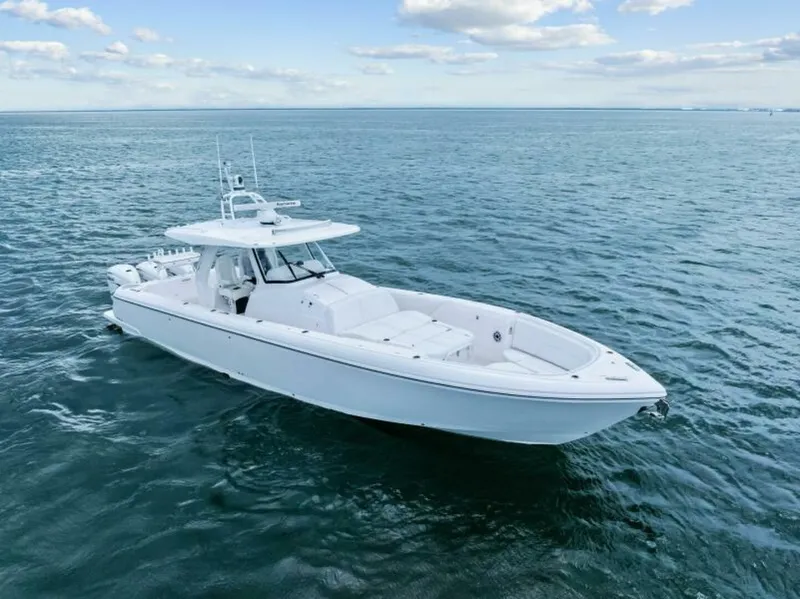 Slide: The Image of 2020 Intrepid 400 CC - Profile - 5867421