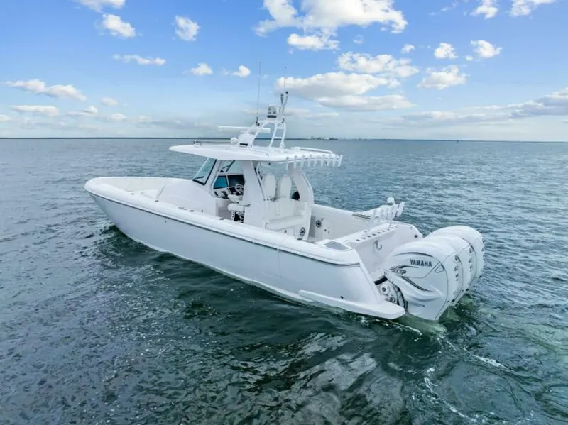 Slide: The Image of 2020 Intrepid 400 CC - Profile - 5867424