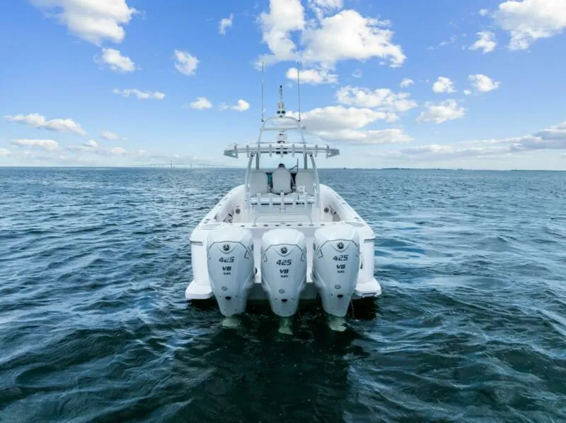 Slide: The Image of 2020 Intrepid 400 CC - Profile - 5867436