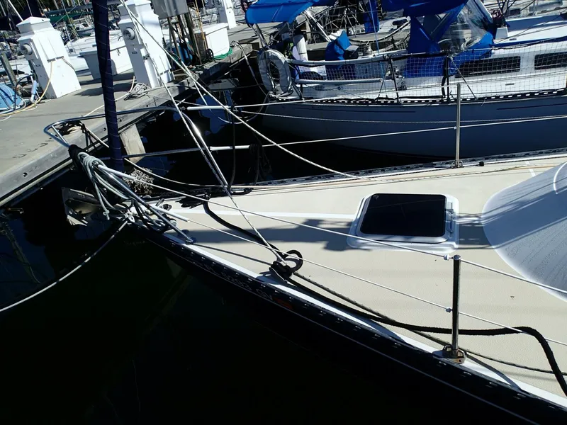 Slide: The Image of Tartan 33 1980 - 5867789