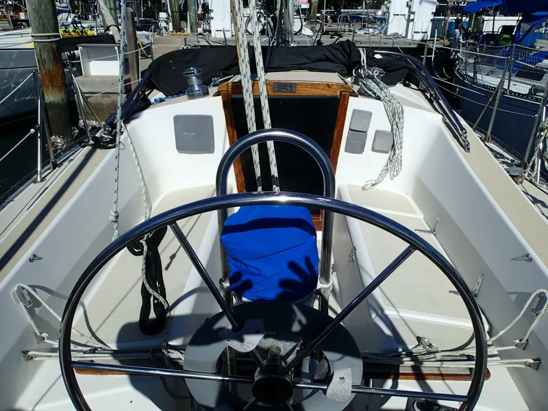 Slide: The Image of Tartan 33 1980 - 5867794