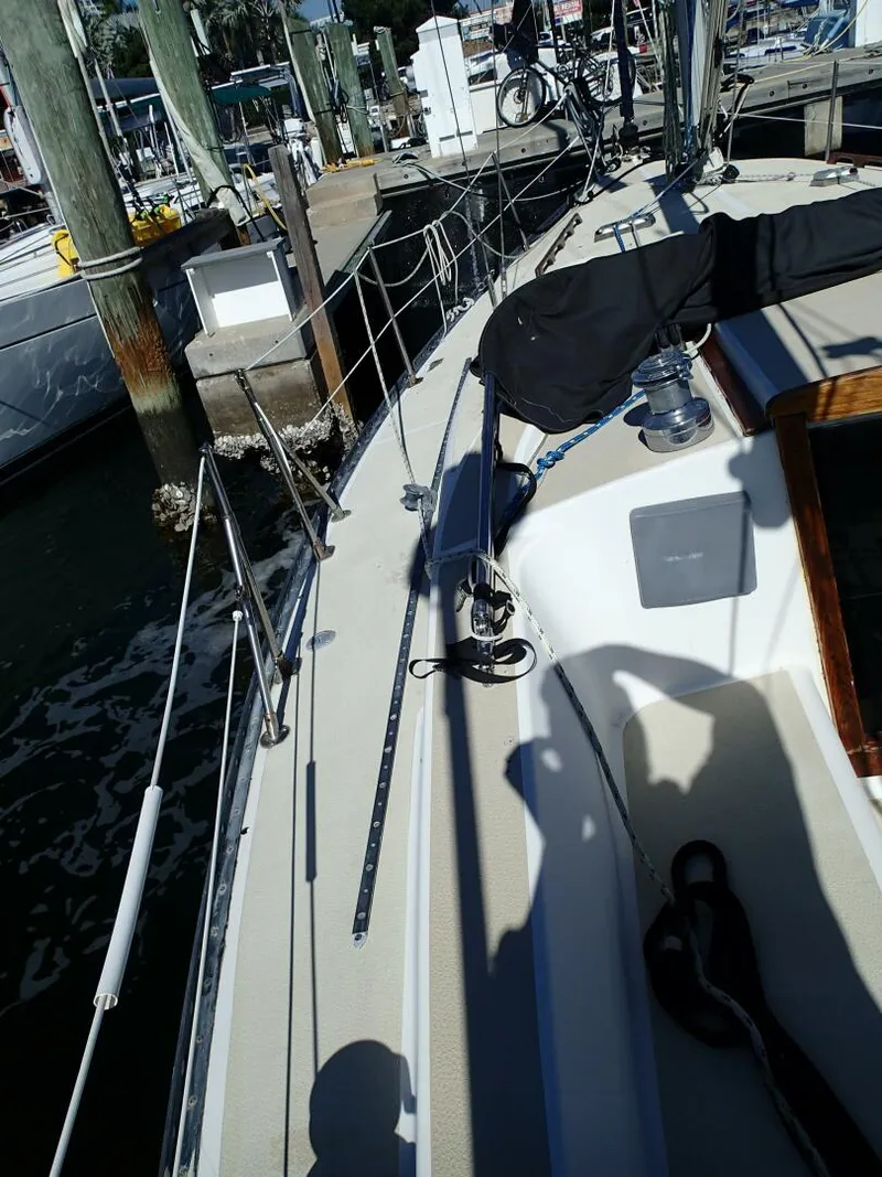 Slide: The Image of Tartan 33 1980 - 5867796