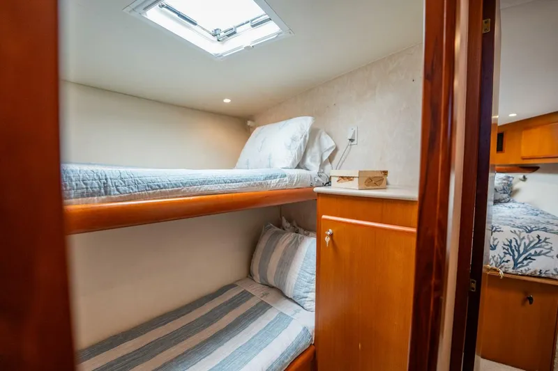 Slide: The Image of Post 42 Convertible 2001 - 5869997