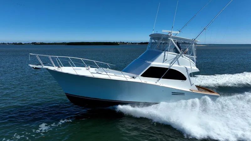 Slide: The Image of Post 42 Convertible 2001 - 5870017