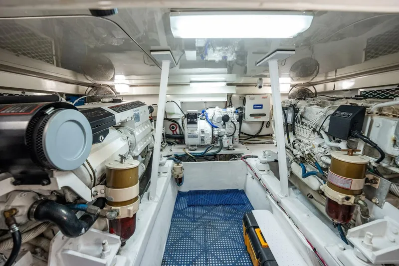 Slide: The Image of Post 42 Convertible 2001 - 5870074