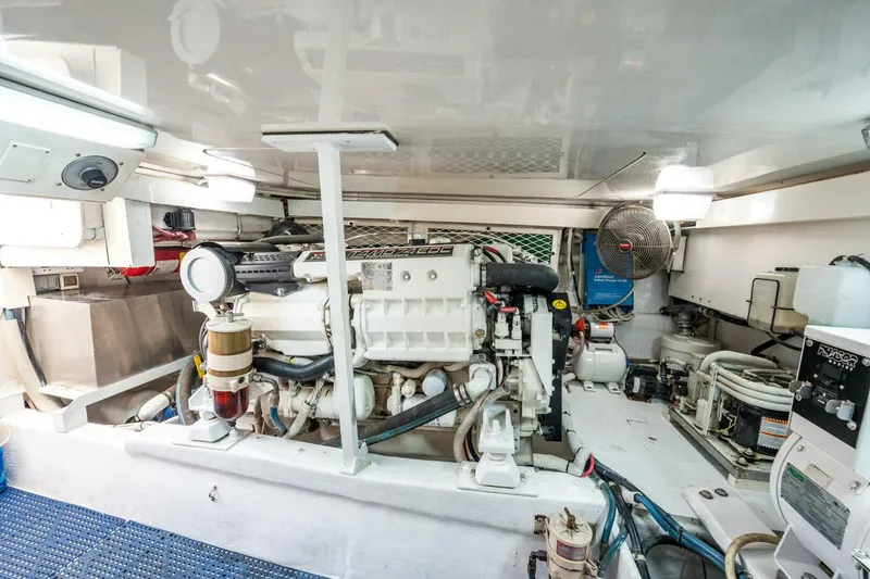 Slide: The Image of Post 42 Convertible 2001 - 5870079