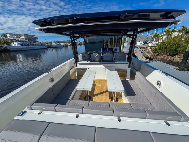 Slide: The Image of De Antonio Yachts D42 2026 - 5868767