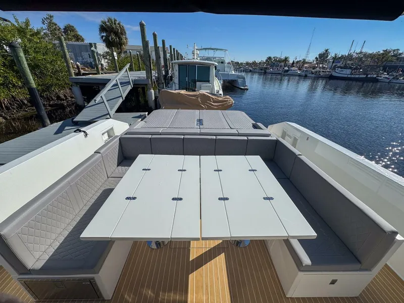 Slide: The Image of De Antonio Yachts D42 2026 - 5868773