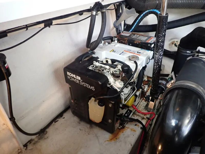 Slide: The Image of Sea Ray 340 Sundancer 2006 - 5868634