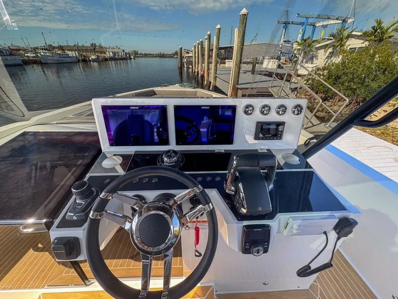 Slide: The Image of De Antonio Yachts D42 2026 - 5868782