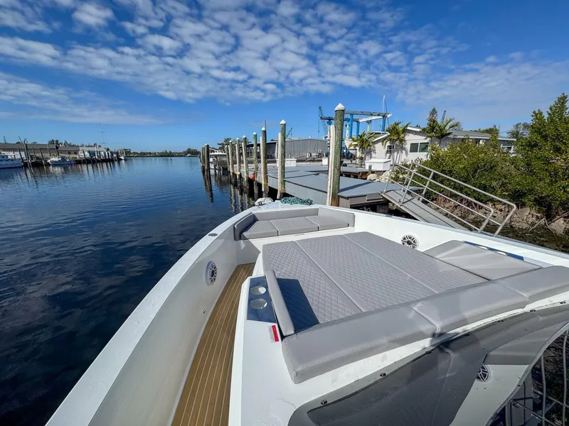 Slide: The Image of De Antonio Yachts D42 2026 - 5868831