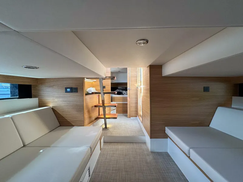 Slide: The Image of De Antonio Yachts D42 2026 - 5868804