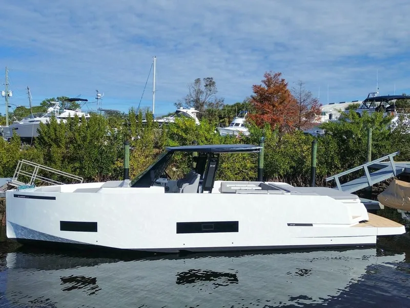 The Image of De Antonio Yachts D42 2026 - 5868624