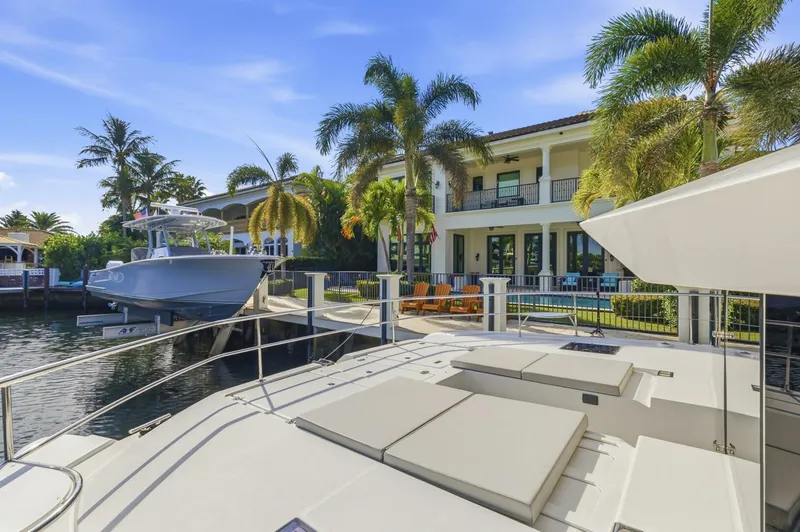 Slide: The Image of Leopard 46 PC 2023 - 5873182