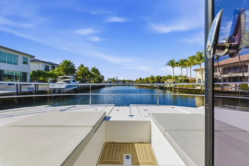 Slide: The Image of Leopard 46 PC 2023 - 5873191